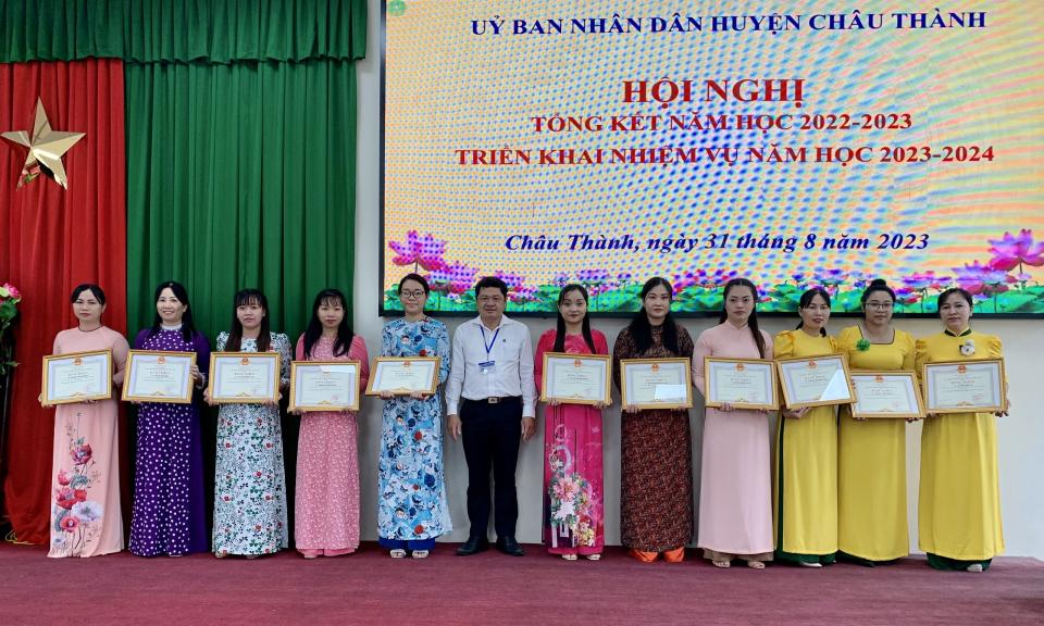 Huyện Châu Thành tổng kết năm học 2022 - 2023, triển khai nhiệm vụ 2023 - 2024