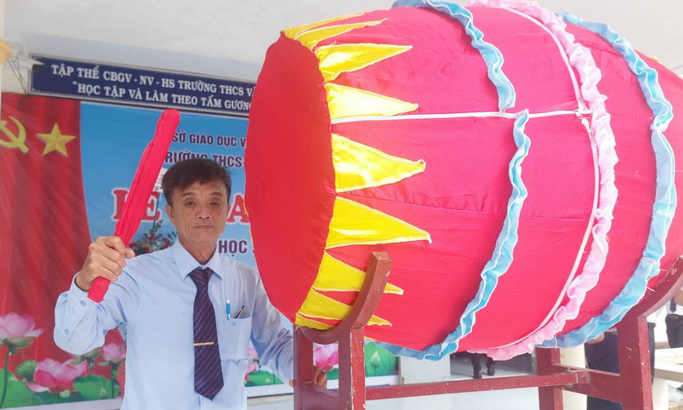 Trường THCS - THPT Hưng Điền B khai giảng năm học mới 2023 - 2024