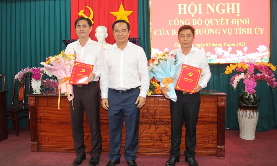 Điều động Bí thư Huyện ủy Thủ Thừa giữ chức vụ Chánh Văn phòng Tỉnh ủy