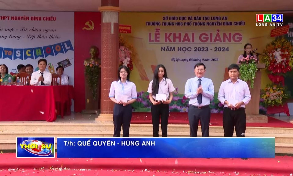 Lãnh đạo tỉnh dự khai giảng năm học mới tại huyện Cần Giuộc