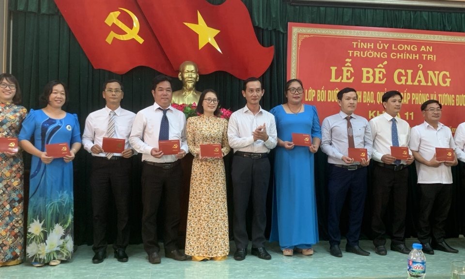 Bến Lức nâng cao năng lực của đội ngũ cán bộ, công chức, viên chức