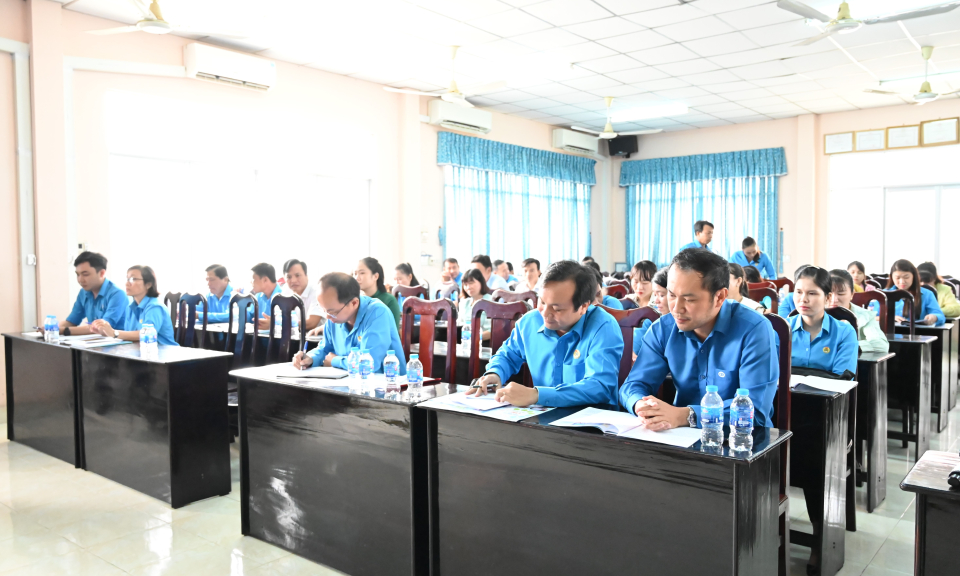 Bến Lức tổng kết hoạt động công đoàn năm học 2022 - 2023