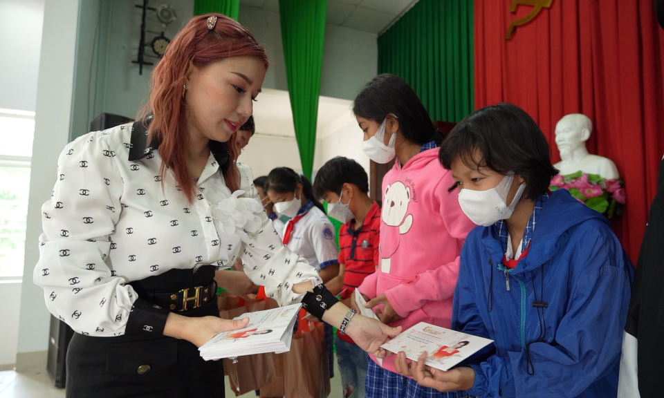 Công ty TNHH sản xuất mỹ phẩm Kachi-H và "Hành trình lan tỏa yêu thương"