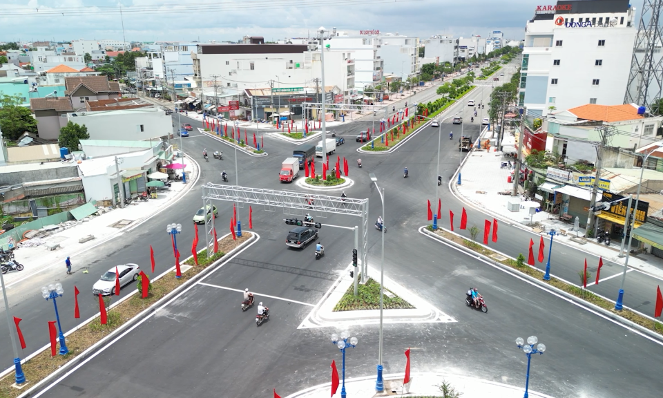 Long An hoàn thành 4/8 công trình giao thông phục vụ phát triển công nghiệp, đô thị