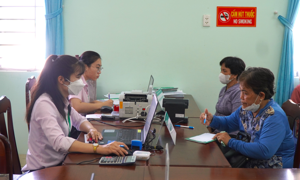 Cần Giuộc: tổng dư nợ chương trình cho vay học sinh, sinh viên hơn 57 tỉ đồng
