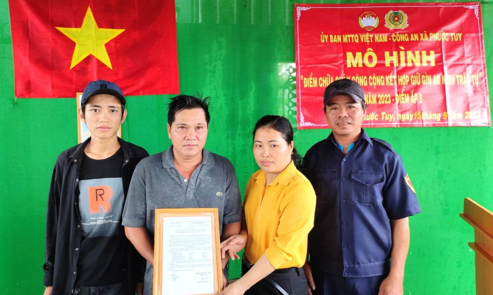 Cần Đước xây dựng mô hình Điểm phòng cháy chữa cháy kết hợp giữ gìn an ninh trật tự