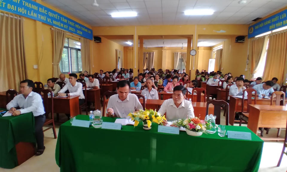 Đức Huệ triển khai chuyên đề lịch sử Đảng