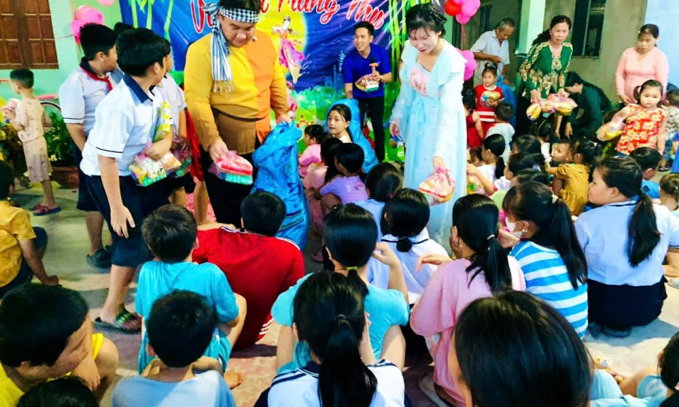 Cần Đước phát huy hiệu quả mô hình tổ chức Tết Trung thu cho thiếu nhi ở khu dân cư