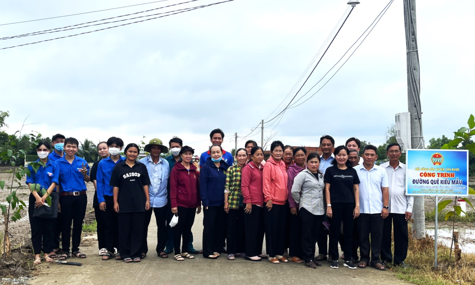 Hội Nông dân huyện Cần Đước thực hiện công trình chào mừng Đại hội Hội Nông dân các cấp nhiệm kỳ 2023 - 2028