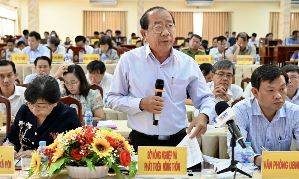Bến Lức gỡ khó cho doanh nghiệp - Hiệu quả từ công tác đối thoại