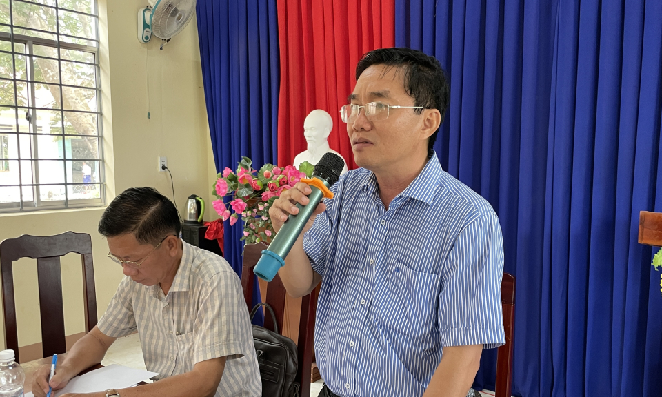  UBND huyện Tân Hưng gặp gỡ các hộ dân có đất nhận khoán trước đây của Công ty Đồng Tháp I 