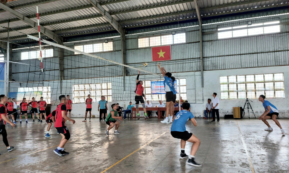 Huyện Châu Thành: Giải bóng chuyền mừng ngày truyền thống ngành Dân vận 