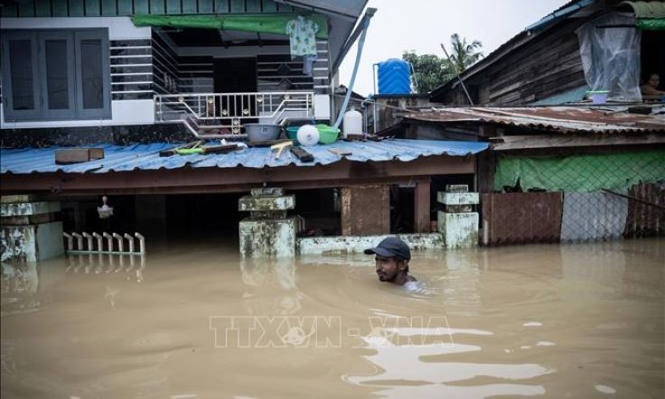 Myanmar đóng cửa hơn 200 trường học do lũ lụt