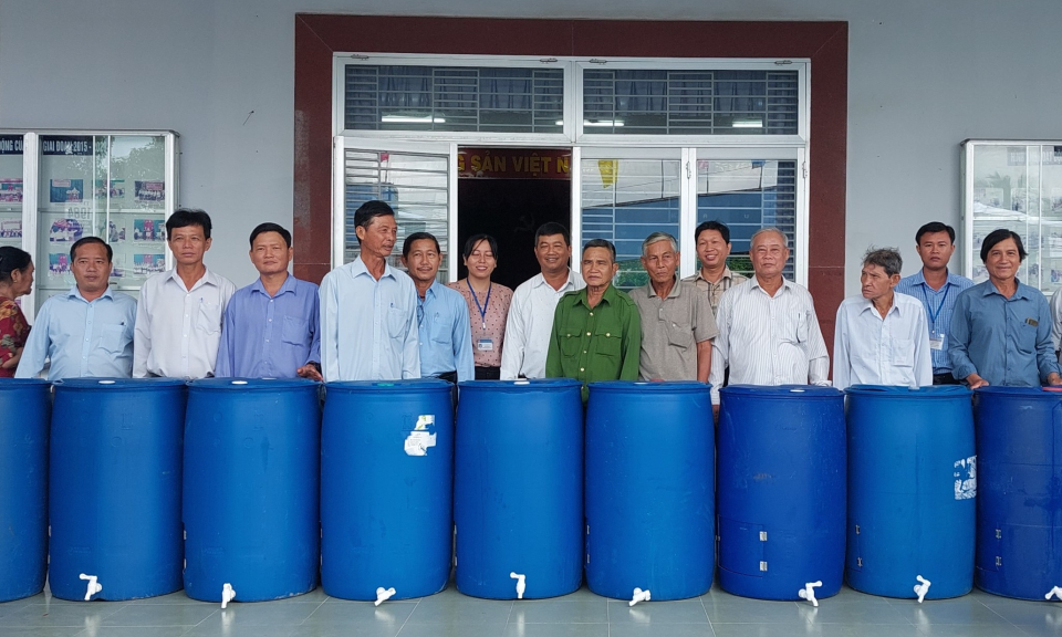 Hội Nông dân huyện Châu Thành tập huấn phân loại và xử lý rác thải cho nông dân