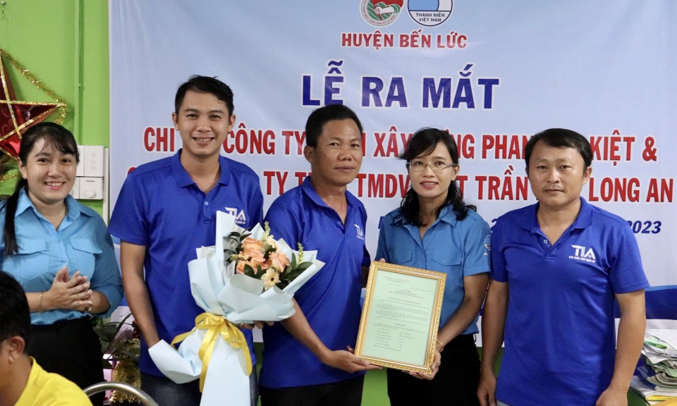 Bến Lức thành lập chi hội Liên hiệp Thanh niên tại doanh nghiệp