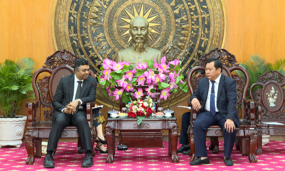 Tổng Lãnh sự Ấn Độ tại Thành phố Hồ Chí Minh đến thăm và làm việc với lãnh đạo tỉnh Long An