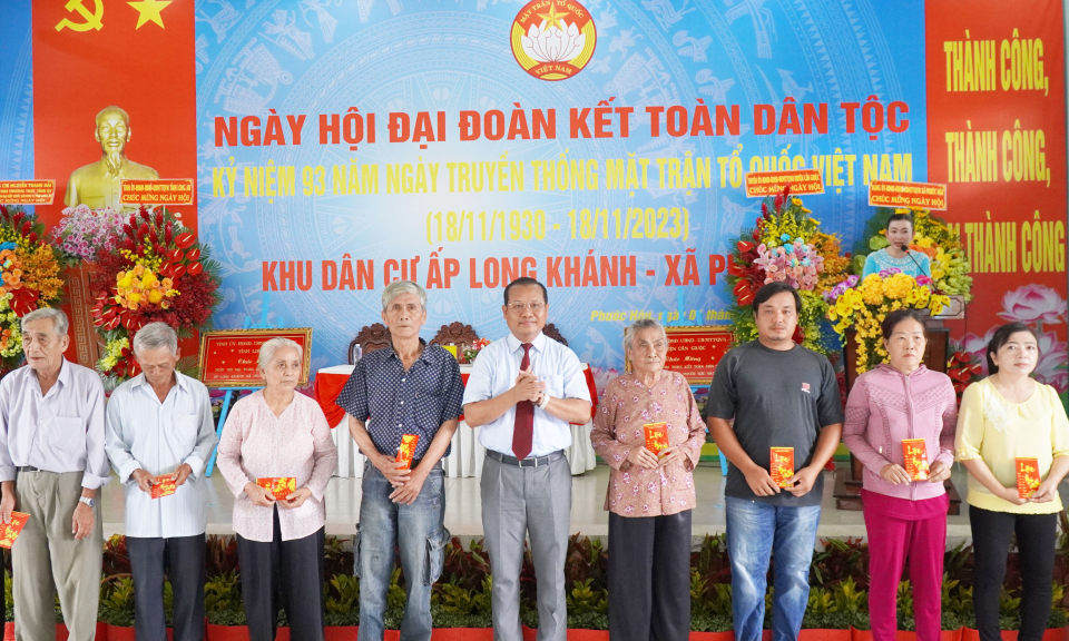 Cần Giuộc tổ chức Ngày hội Đại đoàn kết toàn dân tộc