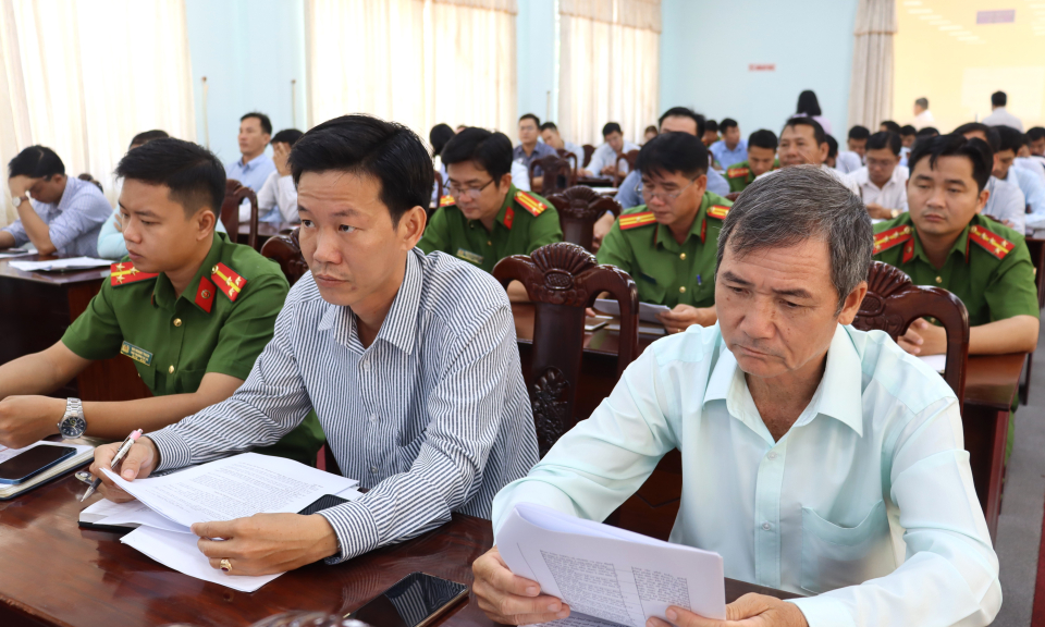Cần Đước tập huấn nghiệp vụ thực hiện quy định về công tác văn bản quy phạm pháp luật