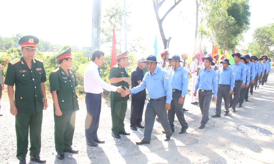 Đội K73 tỉnh Long An lên đường tìm kiếm hài cốt liệt sĩ hy sinh tại Campuchia