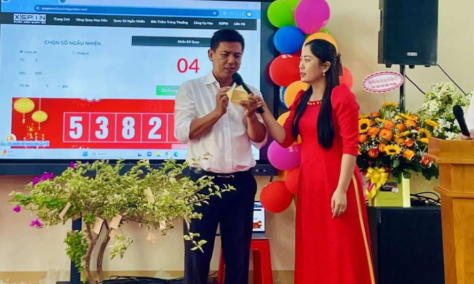 Thành phố Tân An các trường học tổ chức kỷ niệm Ngày Nhà giáo Việt Nam 20/11