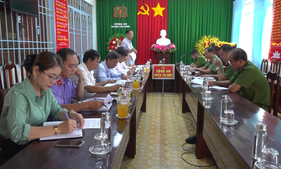 Ban pháp chế HĐND huyện Tân Hưng giám sát công tác phòng chống tội phạm và vi phạm pháp luật năm 2023 