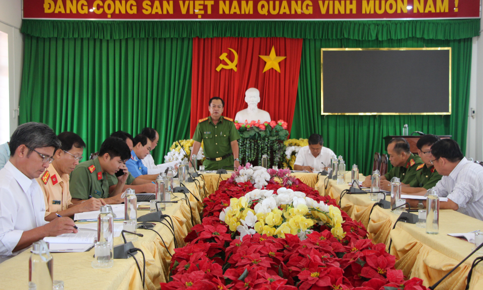 Thủ Thừa: Ban An toàn giao thông tỉnh kiểm tra công tác đảm bảo trật tự an toàn giao thông năm 2023