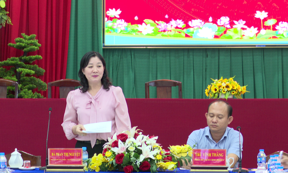 Tỉnh kiểm tra, giám sát Chương trình mục tiêu quốc gia giảm nghèo bền vững tại huyện Thạnh Hóa