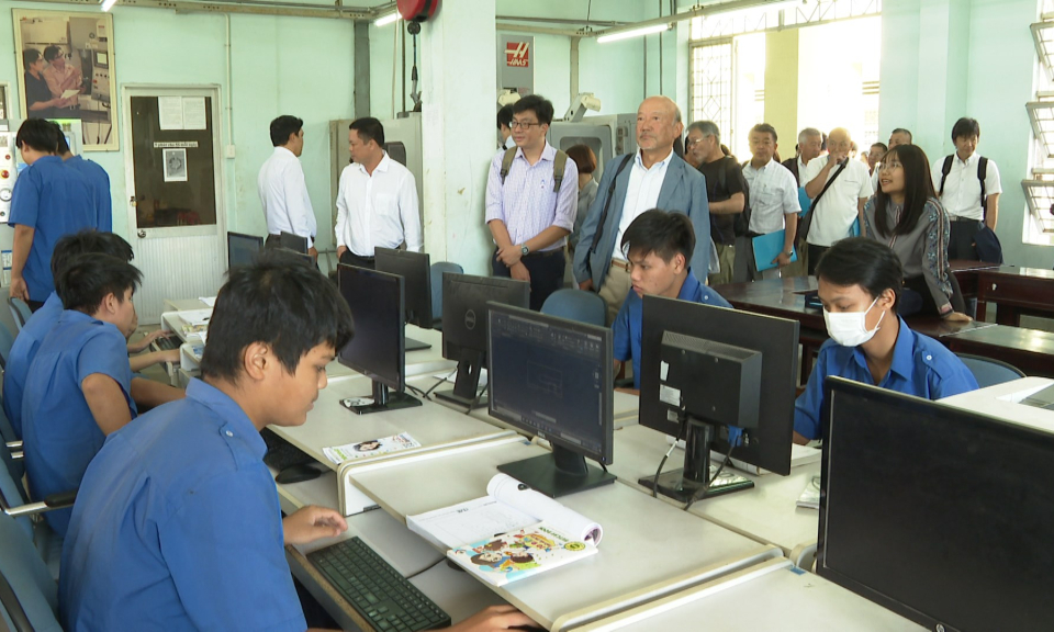 Đoàn công tác Nhật Bản khảo sát nhu cầu xuất khẩu lao động của sinh viên Long An