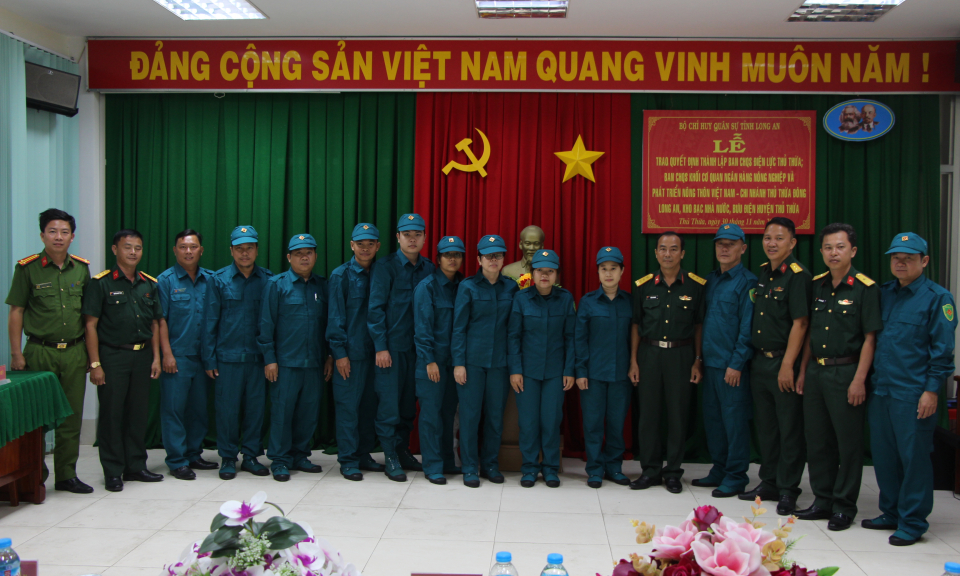 Thủ Thừa: Thành lập các đơn vị tự vệ năm 2023