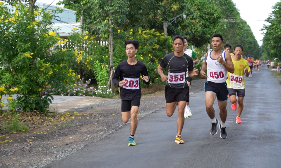 Giải chạy Việt dã gắn với quảng bá, thúc đẩy phát triển du lịch nông thôn