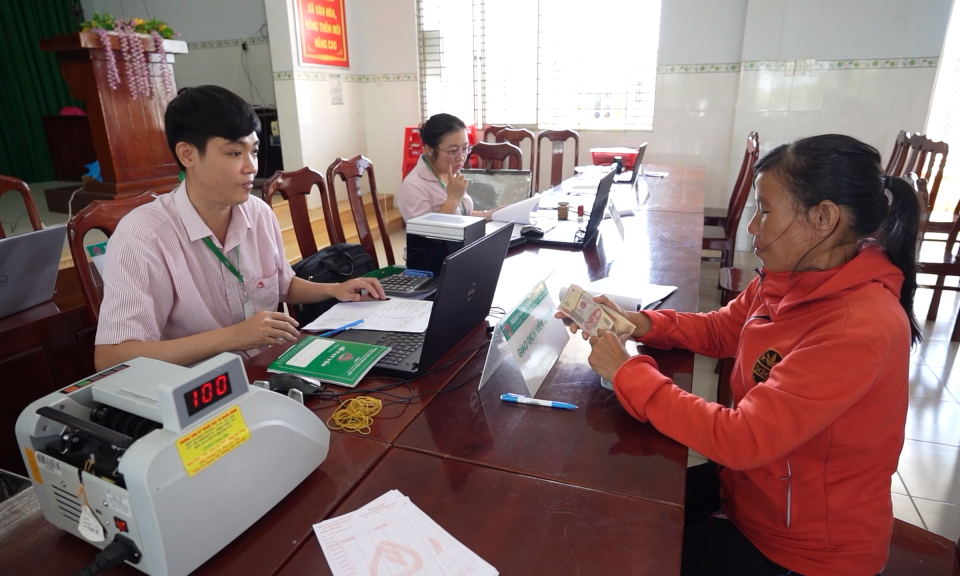 Tiếp tục tăng cường sự lãnh đạo của Đảng đối với tín dụng chính sách