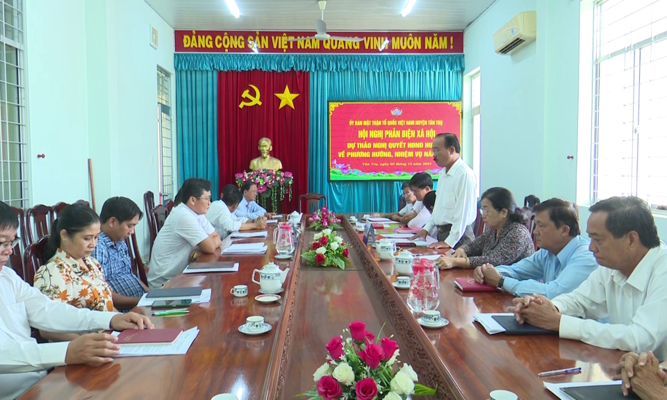 Tân Trụ tổ chức hội nghị phản biện xã hội