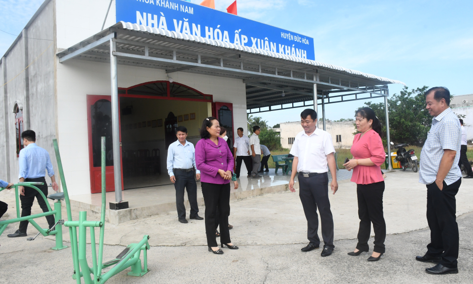 Đoàn thẩm định xã nông thôn mới, nông thôn mới nâng cao của tỉnh làm việc tại huyện Đức Hòa