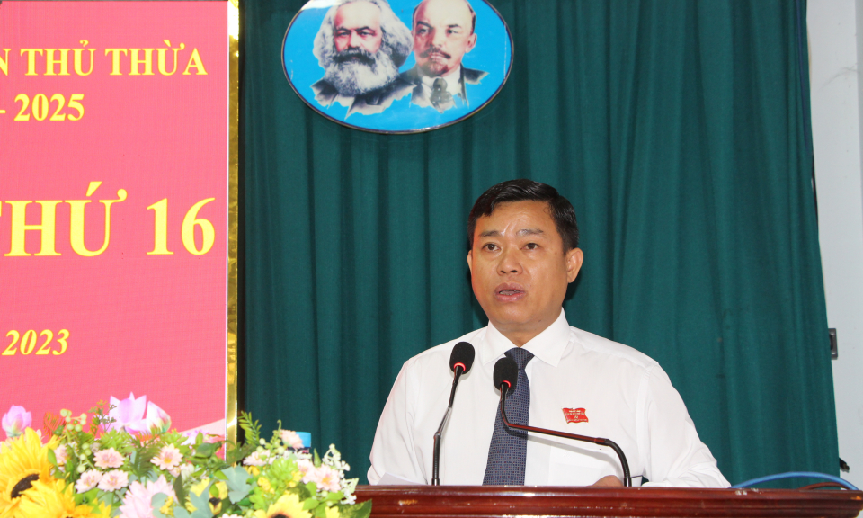 Thủ Thừa: Hội nghị Huyện ủy lần thứ 16