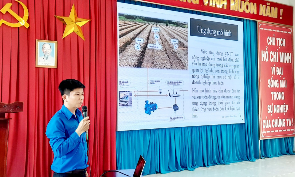 Thành phố Tân An trao giải cuộc thi về thích ứng với biến đổi khí hậu