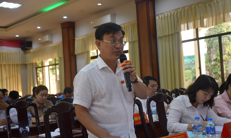 Đại biểu HĐND tỉnh tiếp xúc cử tri huyện Đức Hòa