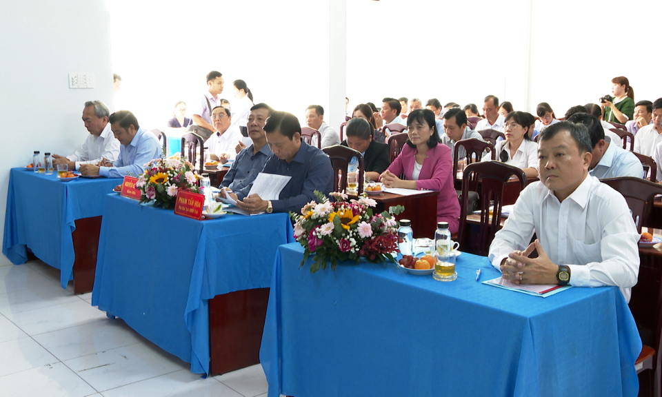 Hội nghị tổng kết năm 2023 và triển khai nhiệm vụ năm 2024 của ngành Thông tin và Truyền thông