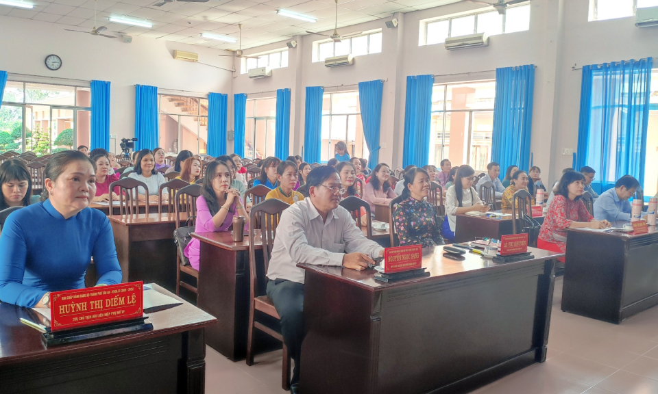Hội Liên hiệp Phụ nữ thành phố Tân An tổng kết công tác năm 2023