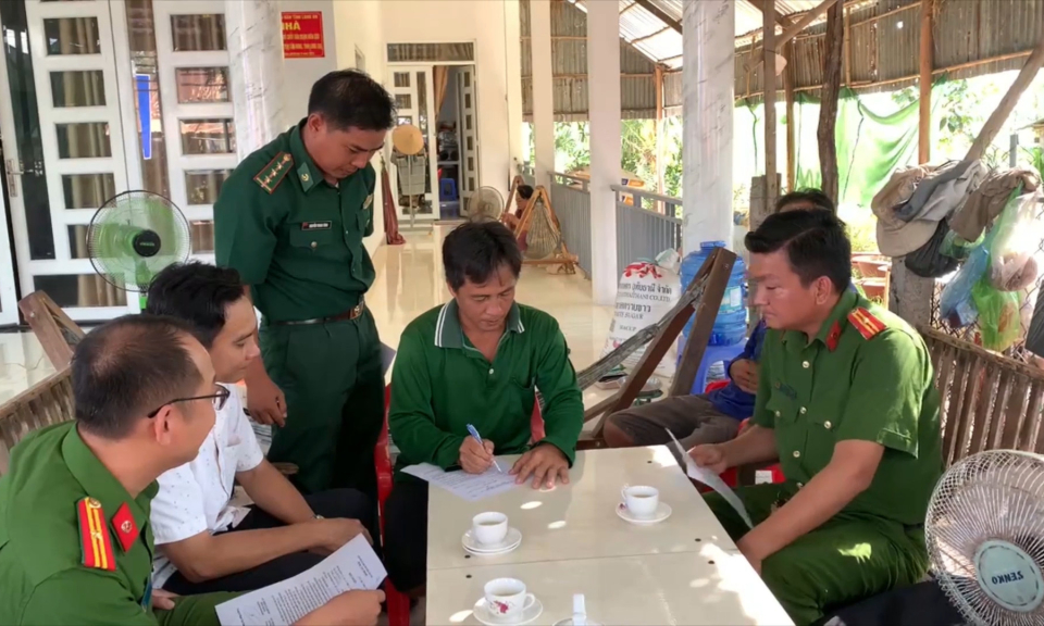 Đồn Biên phòng Sông Trăng đẩy mạnh tuyên truyền, phổ biến pháp luật