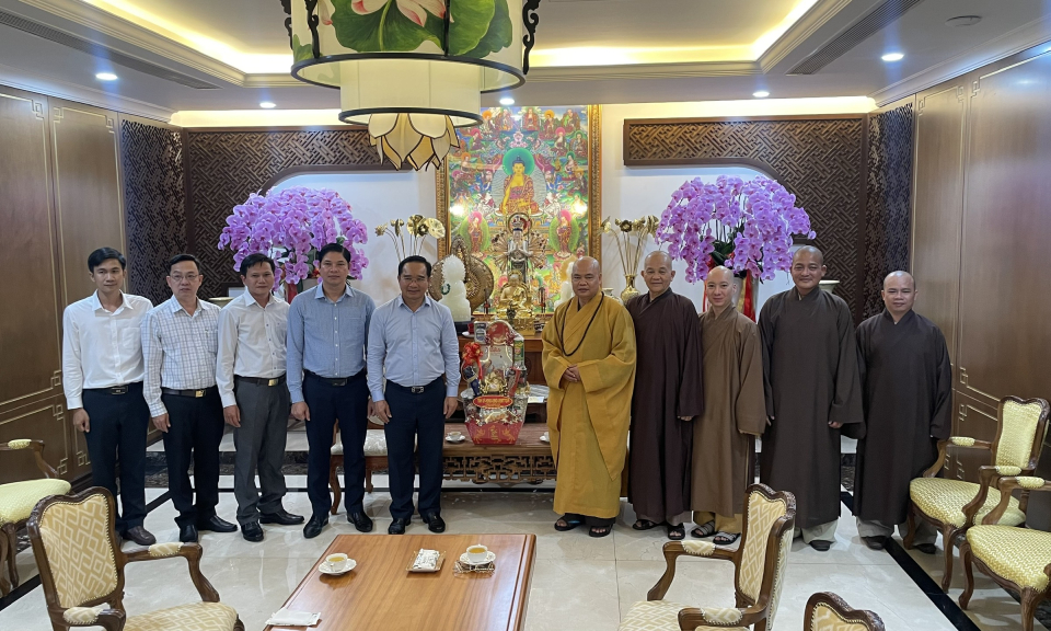 Lãnh đạo tỉnh thăm, chúc Tết các vị chức sắc Giáo hội Phật giáo Việt Nam tại Thành phố Hồ Chí Minh