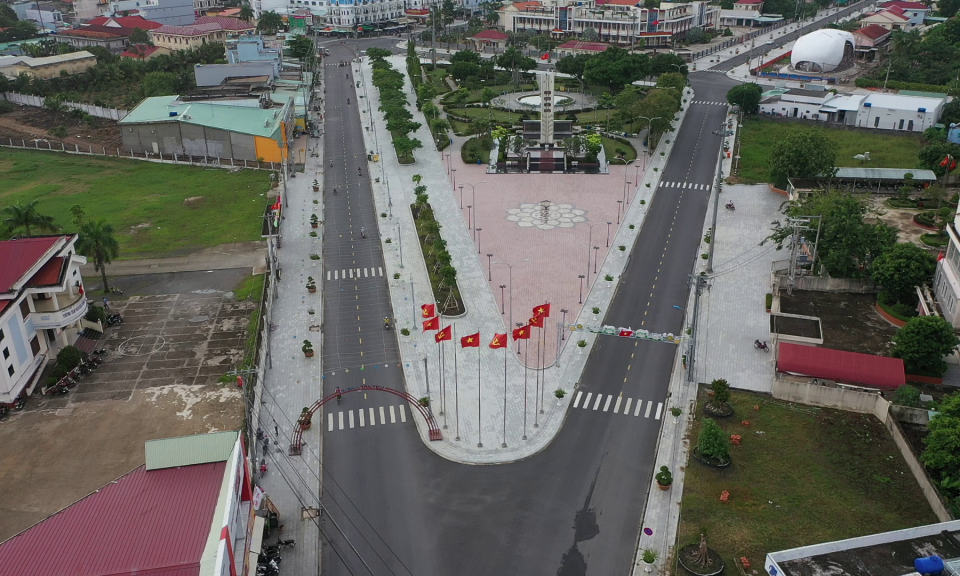 Tân Trụ triển khai Đề án xây dựng huyện nông thôn mới nâng cao 