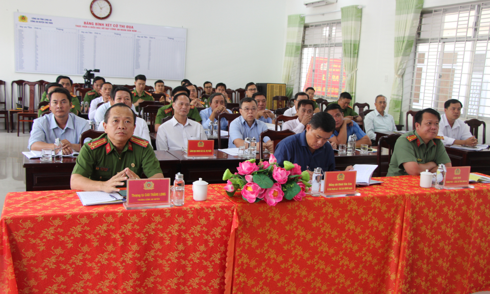 Thủ Thừa tổng kết công tác công an năm 2023