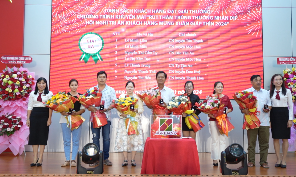 Agribank Long An “Tri ân khách hàng mừng xuân Giáp Thìn năm 2024”