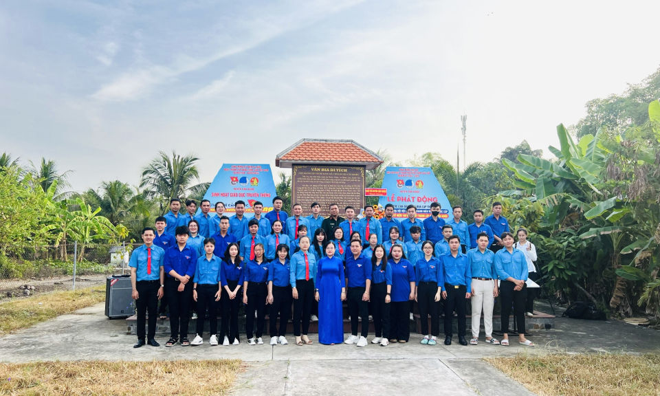 Tuổi trẻ Cân Giuộc thi đua chào mừng các sự kiện
