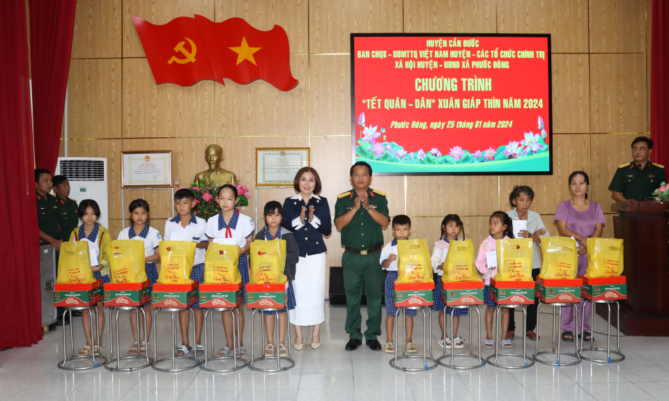 Cần Đước tổ chức chương trình “Tết Quân - Dân” Xuân Giáp Thìn năm 2024