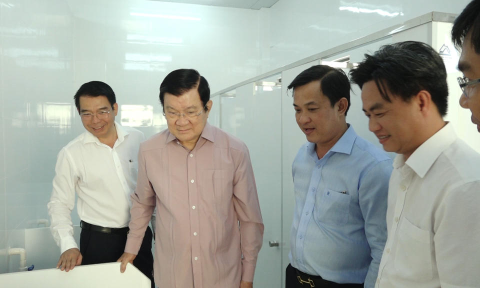 Đức Hòa khánh thành công trình nhà vệ sinh "Xanh - Sạch - Thân thiện"