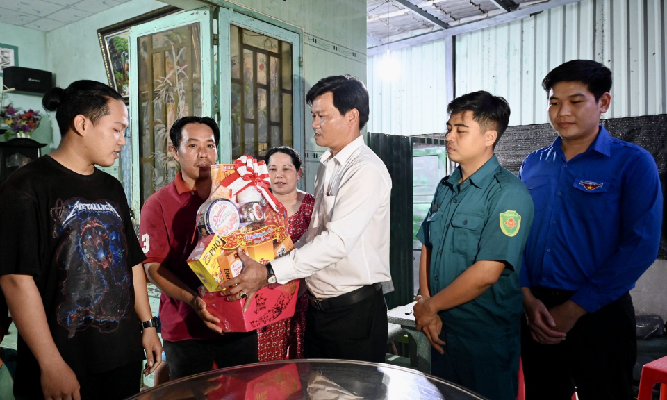 Thanh niên Bến Lức sẵn sàng thực hiện nghĩa vụ quân sự
