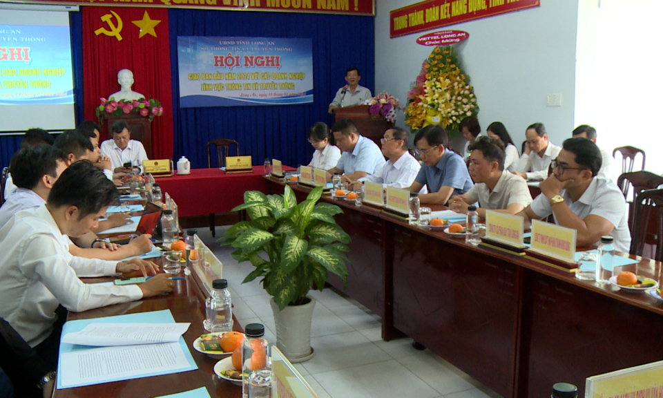 Hội nghị giao ban các doanh nghiệp bưu chính, viễn thông, in ấn, phát hành