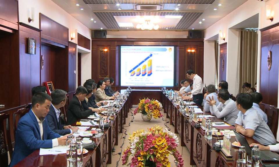 UBND tỉnh tiếp và làm việc với Quỹ Acuity Funding và Công ty Nam Thịnh