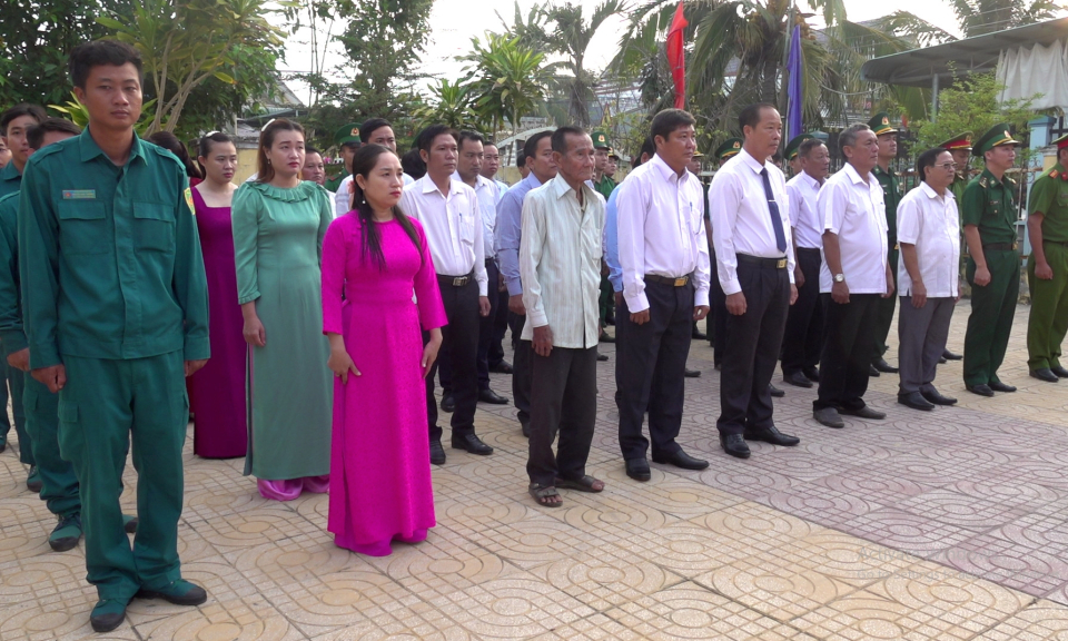 Tân Hưng tổ chức Ngày hội Biên phòng toàn dân